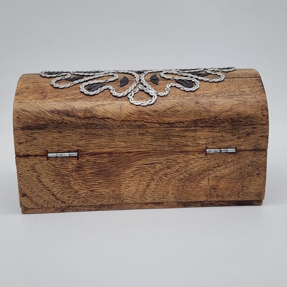 Handmade Wooden Treasure Trinket Box Braided Hammered Metal Design 8" Wide VTG - Picture 5 of 8